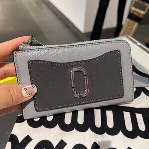 Marc Jacobs The Utility Snapshot Top Zip Multi Wallet 2F3SMP063S07 grey multi